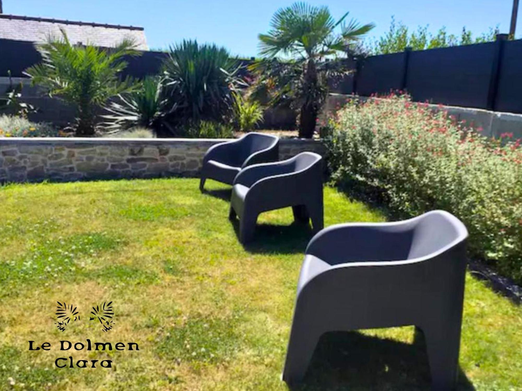 Bed and Breakfast Le Loft du Dolmen Clara, 5 étoiles Plounévez-Lochrist Exterior foto